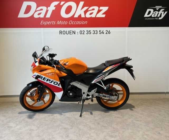 Honda CB 125 R REPSOL 2016 HD vue gauche