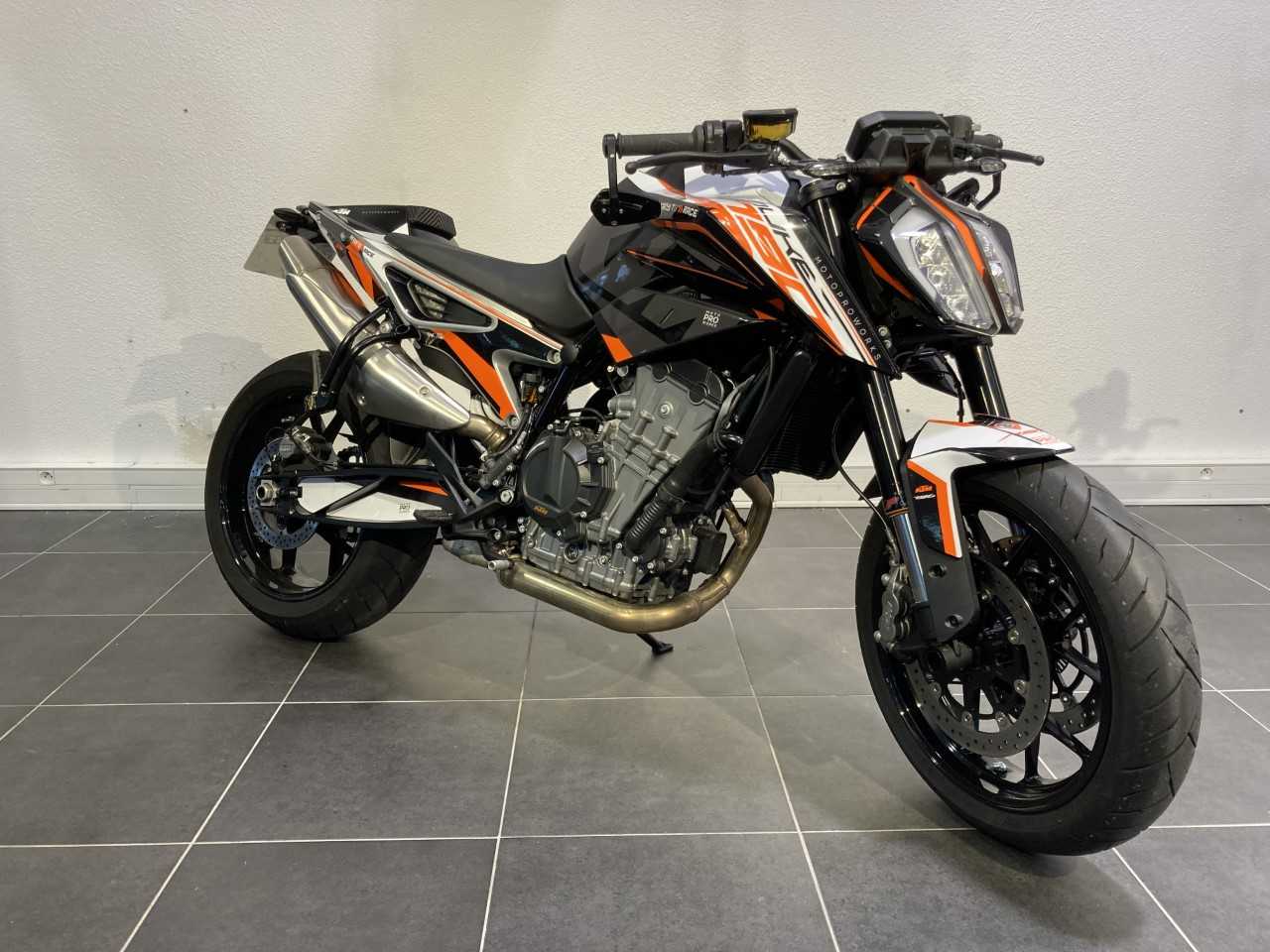 KTM 790 DUKE 2019 HD vue 3/4 droite