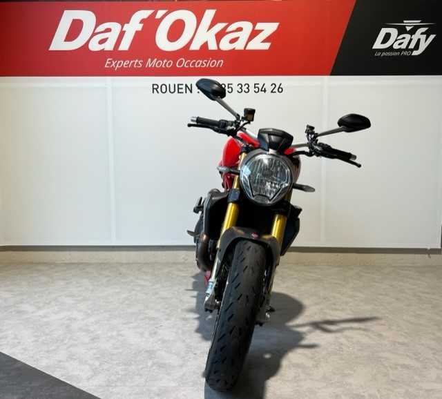 Ducati 1200 Monster 2015 vue avant