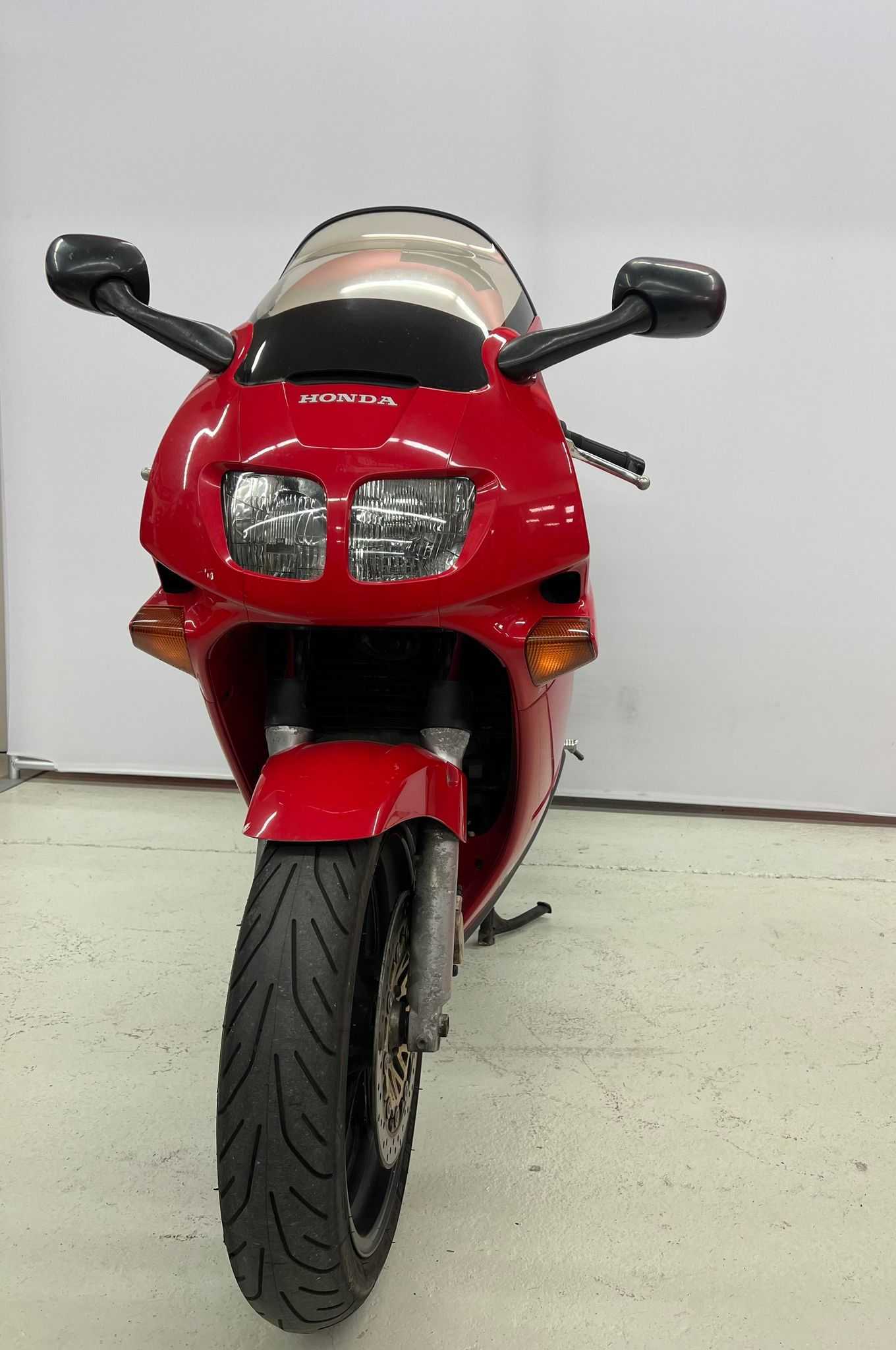 Honda VFR 750 F 1995 HD vue avant