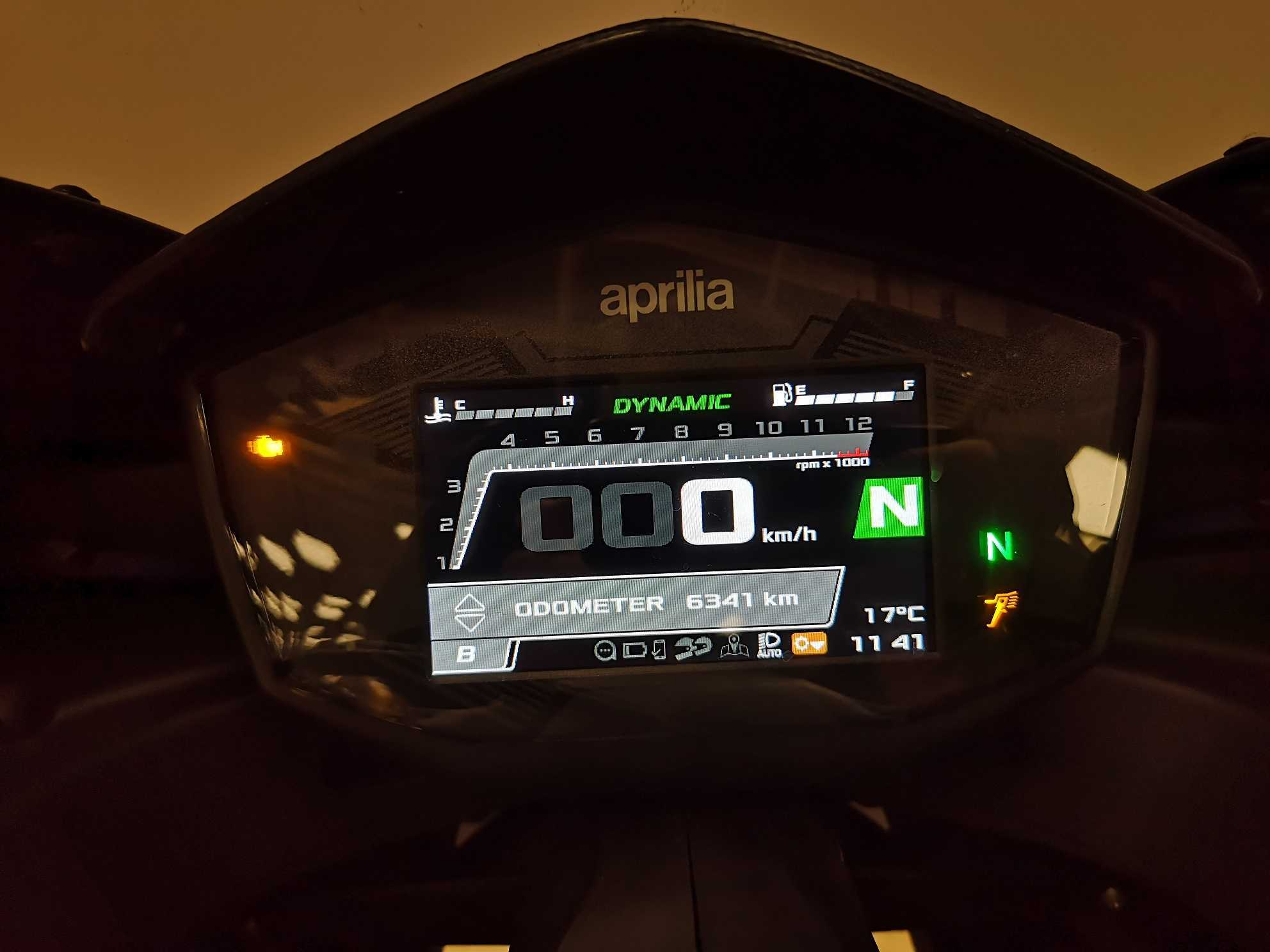 Aprilia RS 660 2021 HD vue gauche