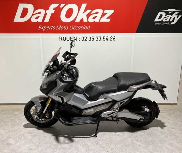 Honda X-ADV 750 2018 HD vue gauche