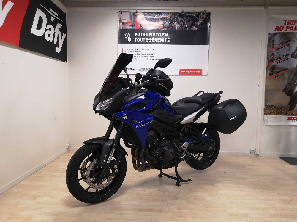 Yamaha Tracer 900 (MT09TRA) 2017 vue avant