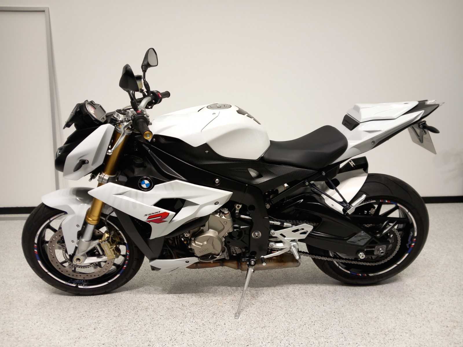 BMW S 1000 R 2016 HD vue gauche