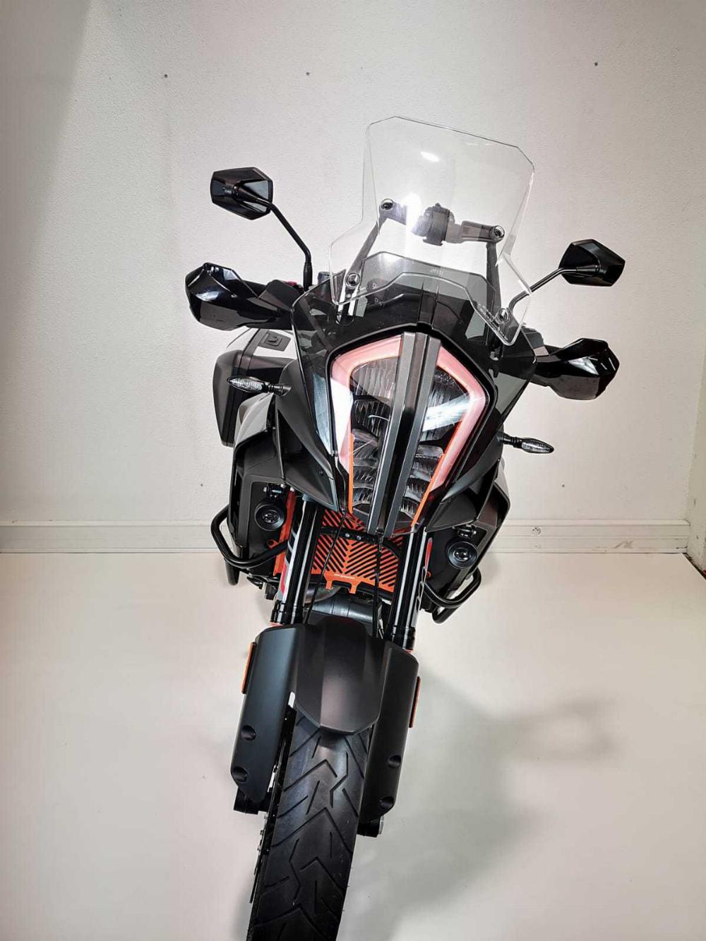 KTM 1290 SUPER ADVENTURE S 2019 vue avant