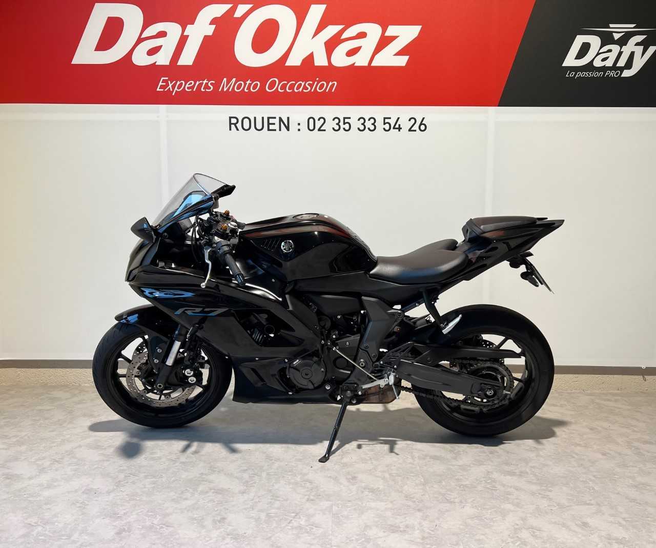 Yamaha YZF R7 2022 HD vue gauche