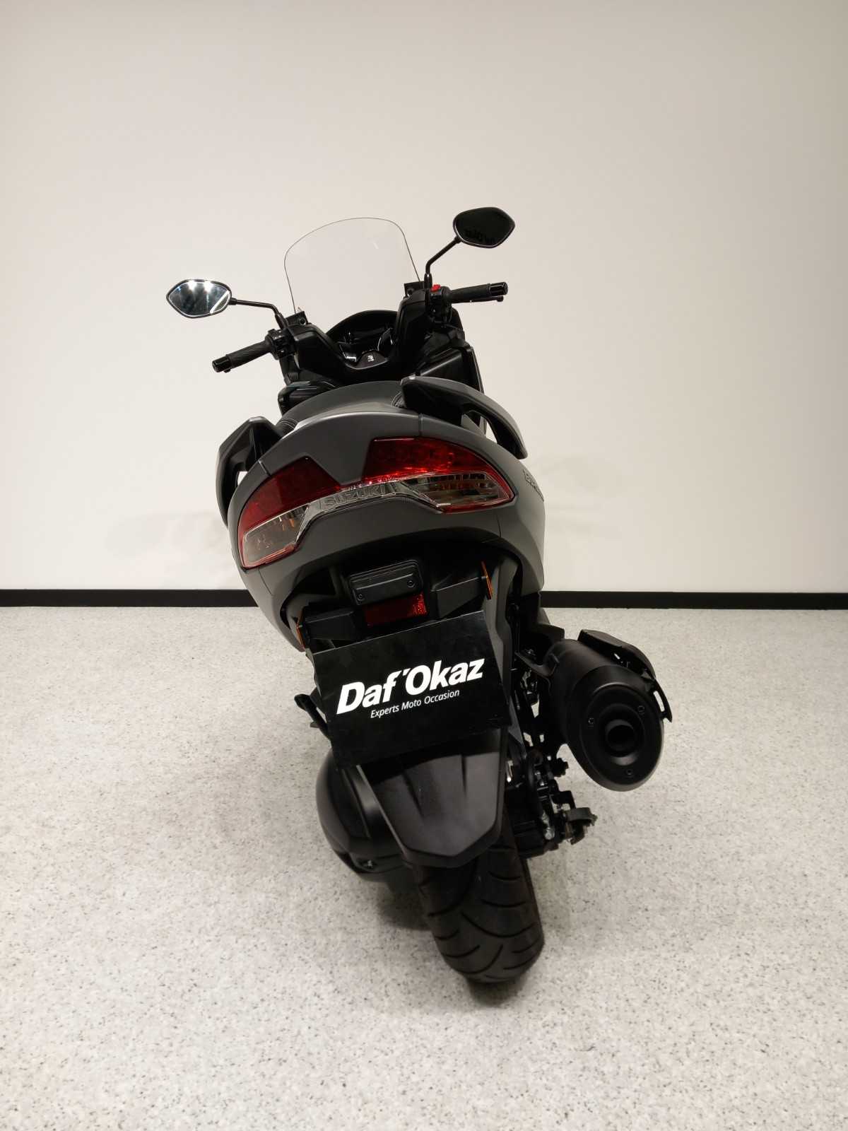 Suzuki BURGMAN 400 2020 HD vue arrière