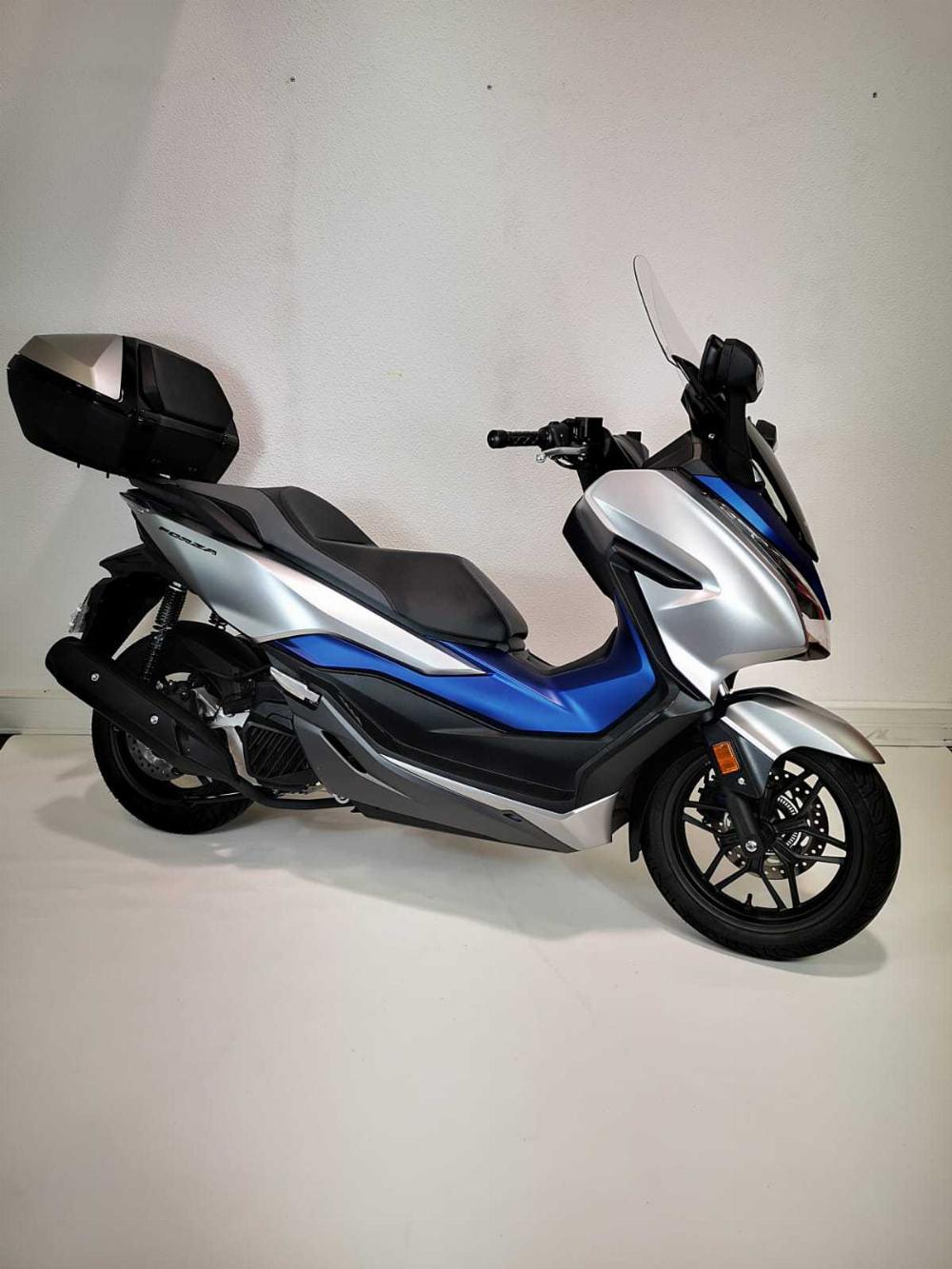 Honda NSS125AD 2020 vue 3/4 droite