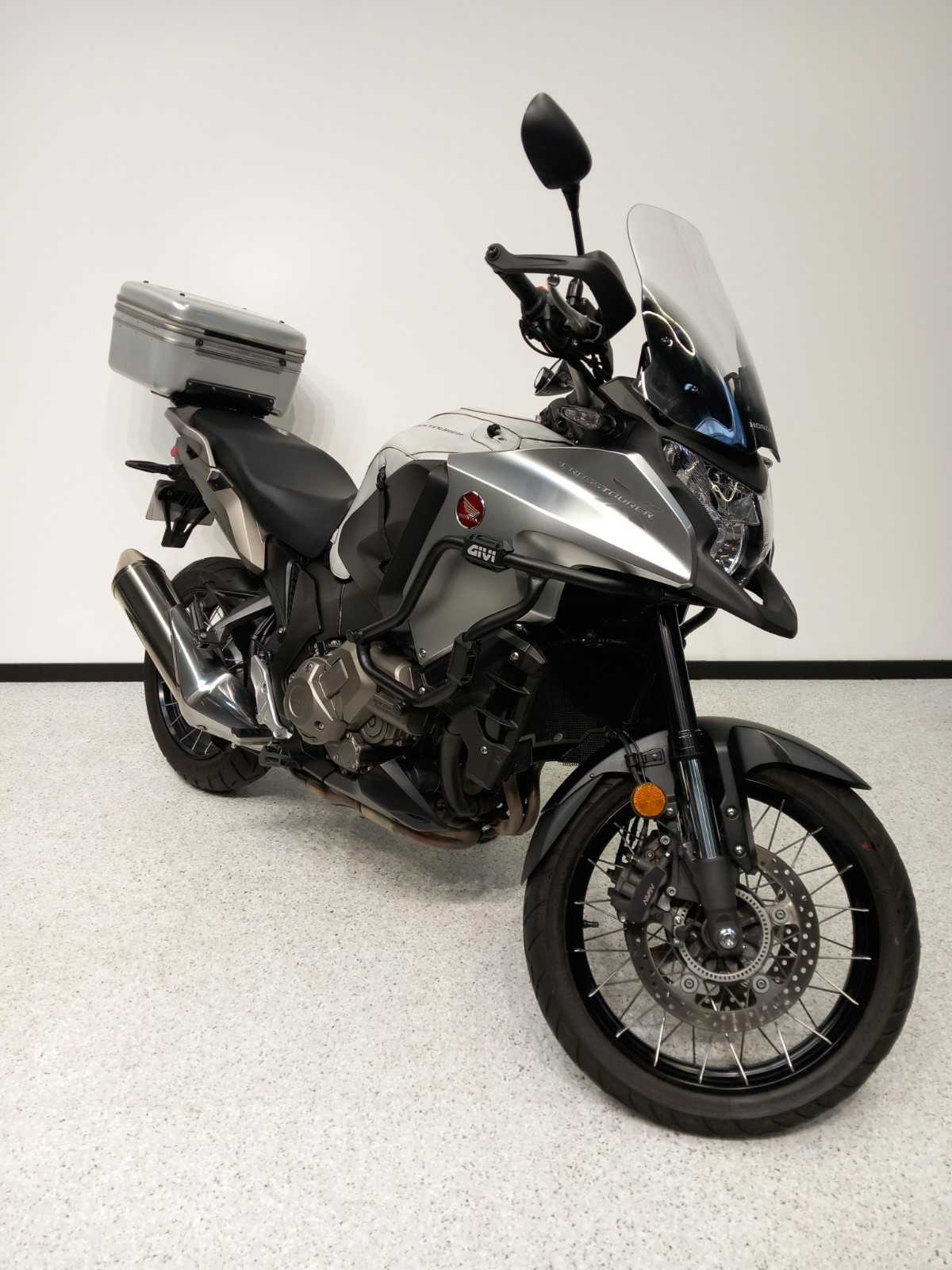 Honda VFR 1200 X Crosstourer DCT 2016 HD vue 3/4 droite